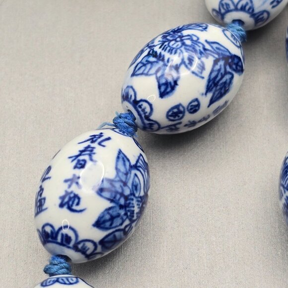 VTG Chinese Export Blue & White Porcelain Bead Necklace 26" Handtied Silk String - Picture 3 of 13
